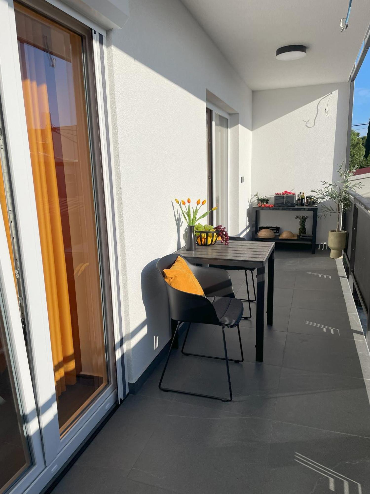 Valkane Beach Apartments Pula Extérieur photo