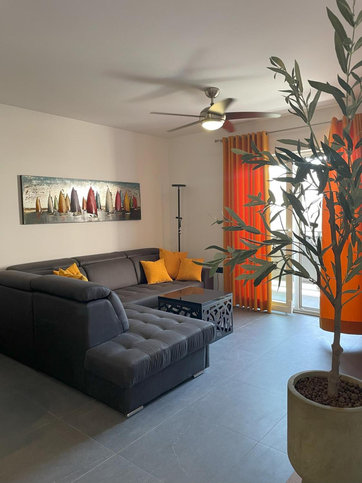 Valkane Beach Apartments Pula Extérieur photo