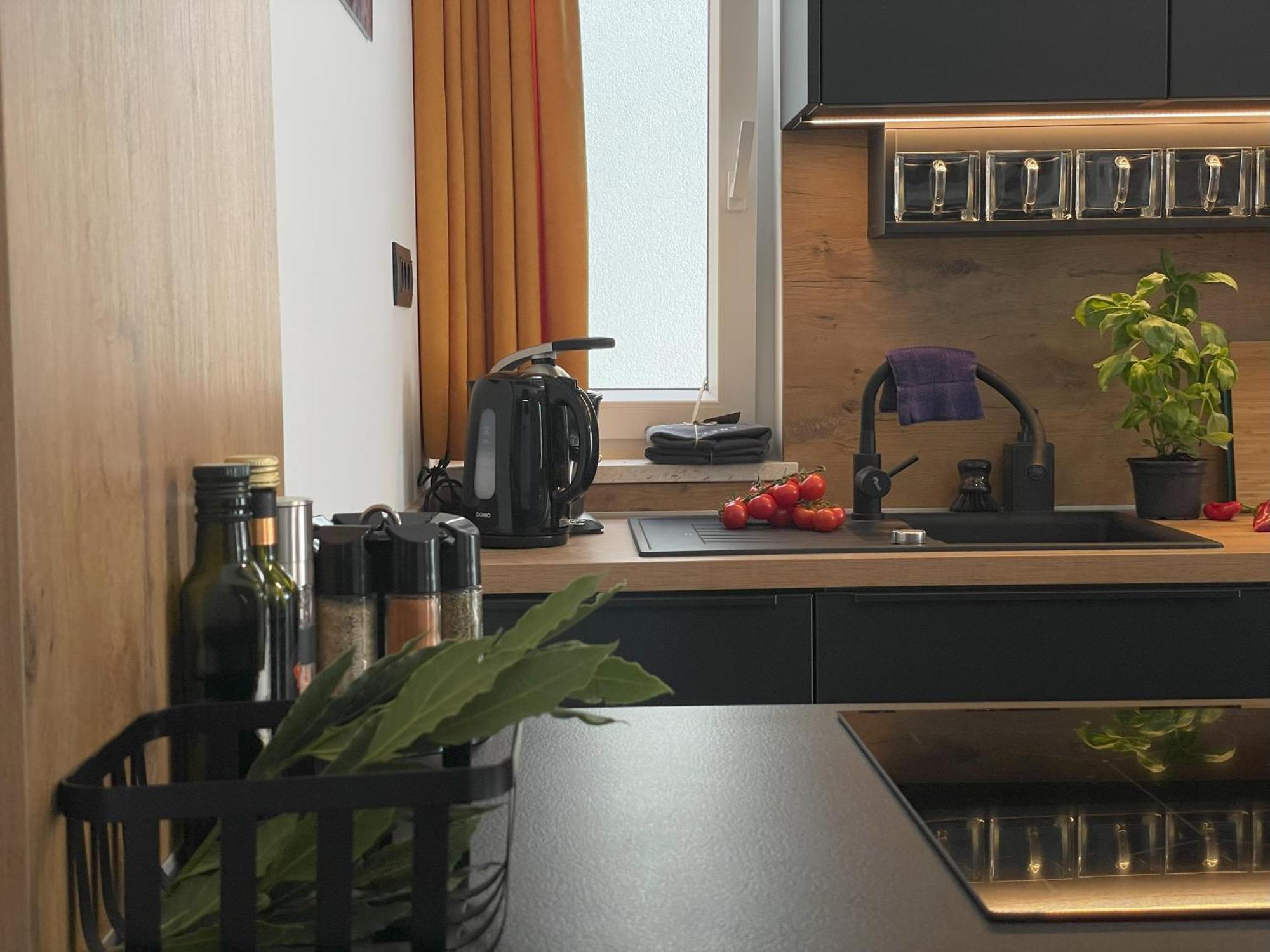 Valkane Beach Apartments Pula Extérieur photo